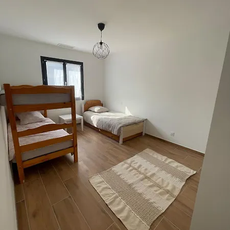 Maison Confort Proche Garanties Сasa de vacaciones *