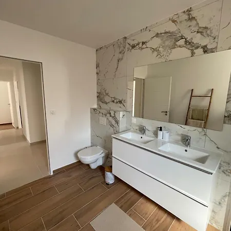 Сasa de vacaciones Maison Confort Proche Garanties